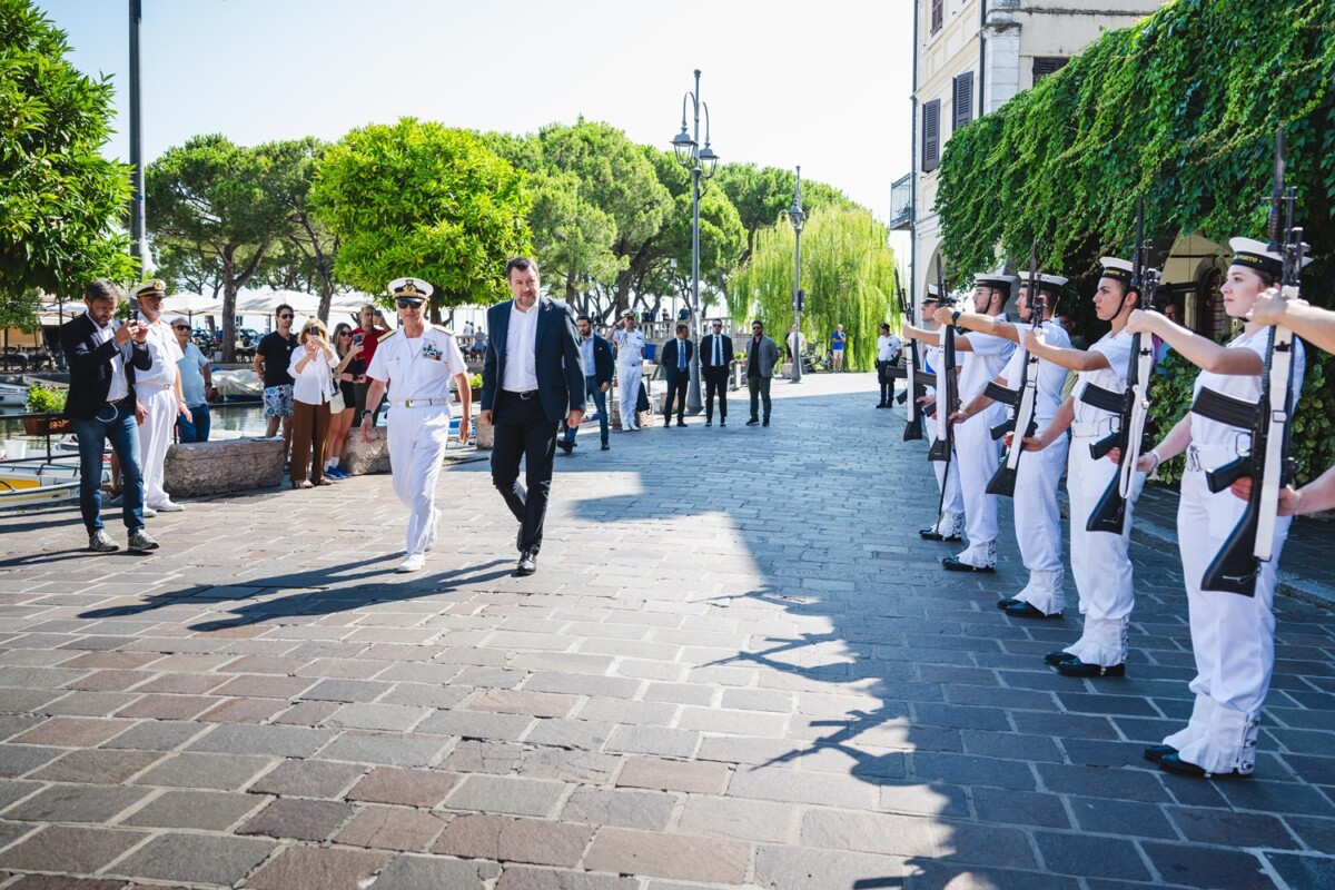 guardia costiera lago di garda