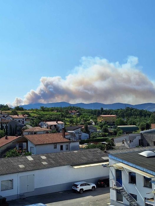 incendio carso slovenia