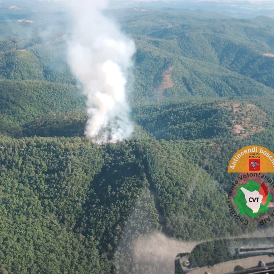 incendio nusenna toscana