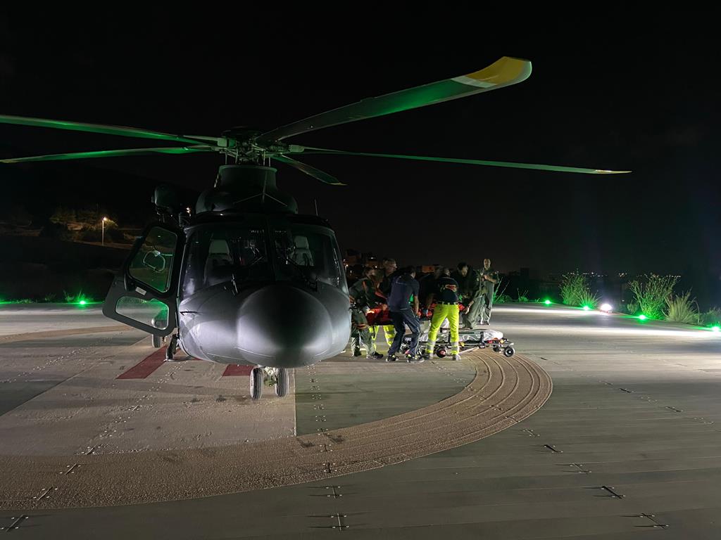 recupero uomo nave crociera aeronautica