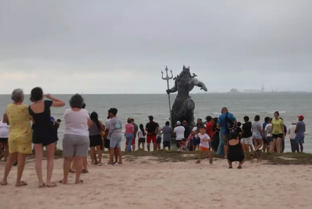 Estatua de Poseidón escondida en México: «provoca mal tiempo»