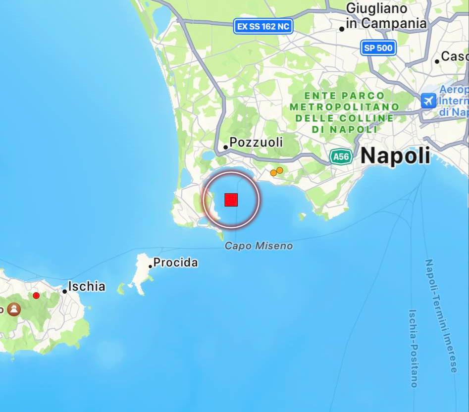 terremoto oggi napoli pozzuoli campi flegrei