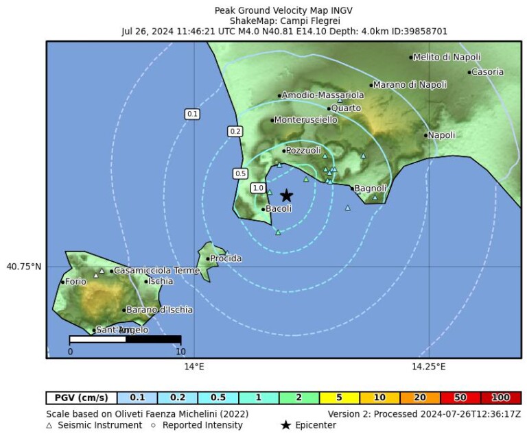 terremoto oggi napoli pozzuoli campi flegrei