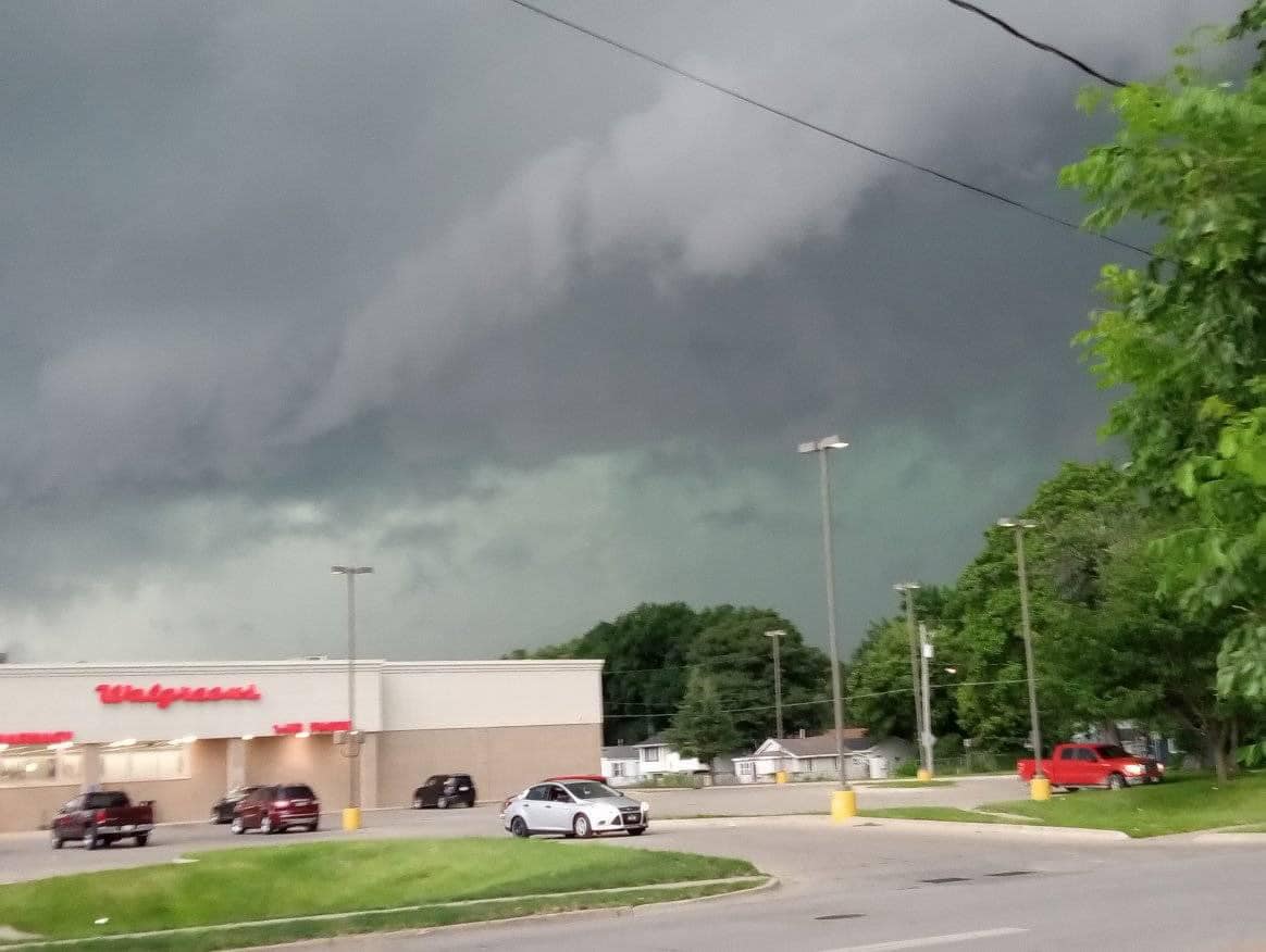 tornado urbandale iowa usa