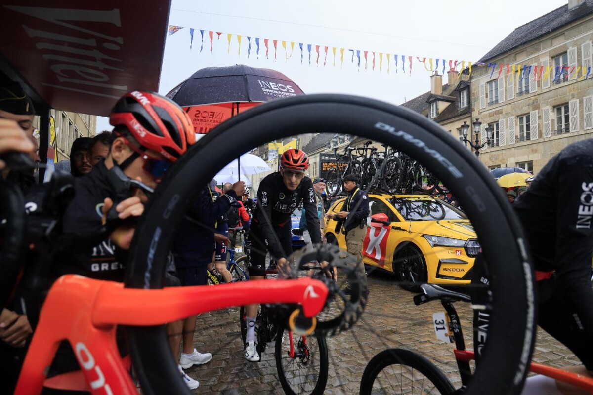 maltempo tour de france pioggia 8 tappa Semur-en-Auxois Colombey-les-Deux-Églises