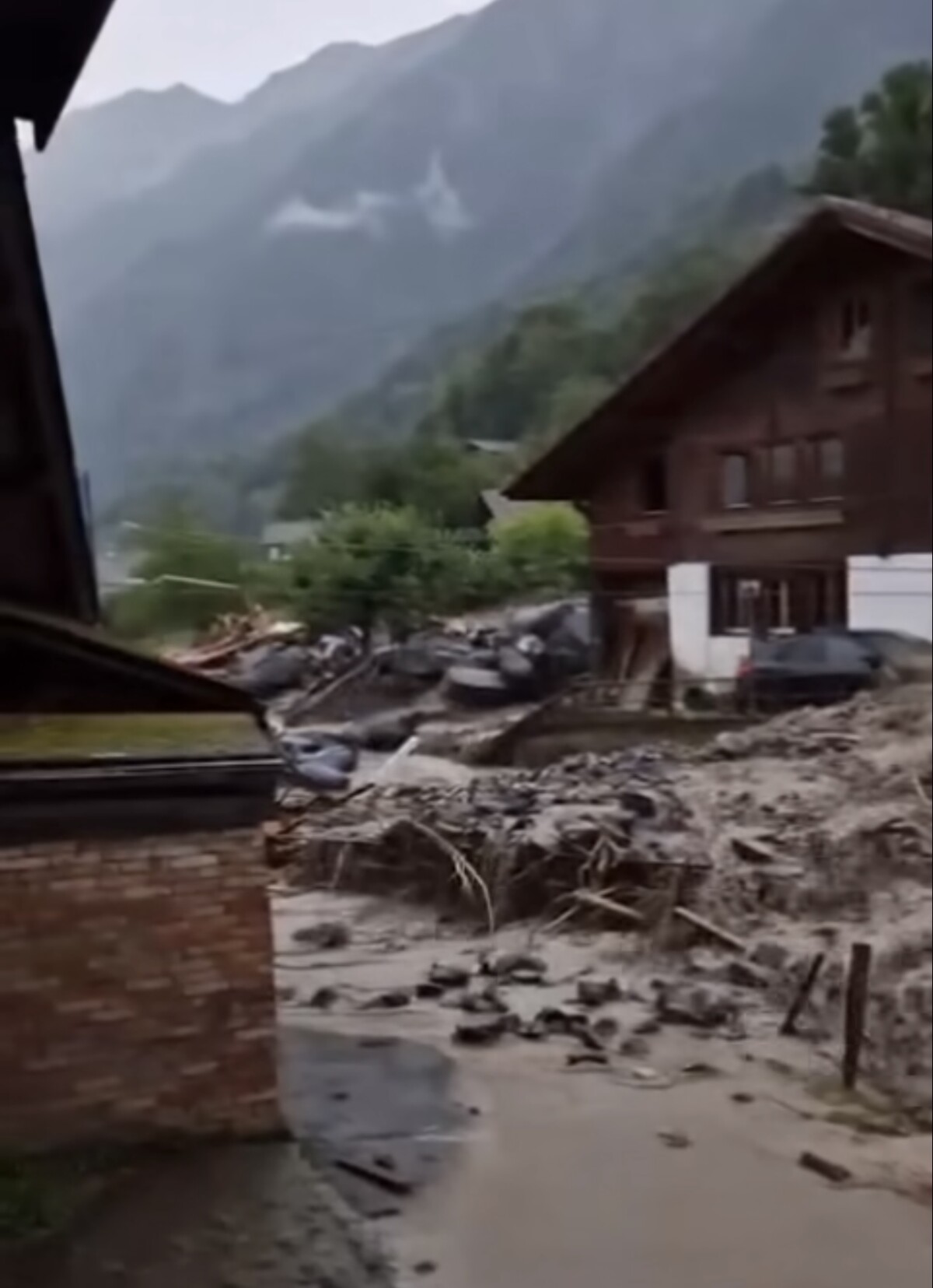 alluvione Brienz Svizzera