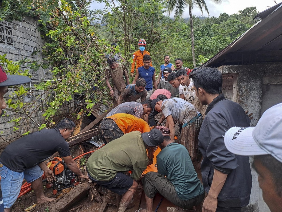 alluvione indonesia isola ternate