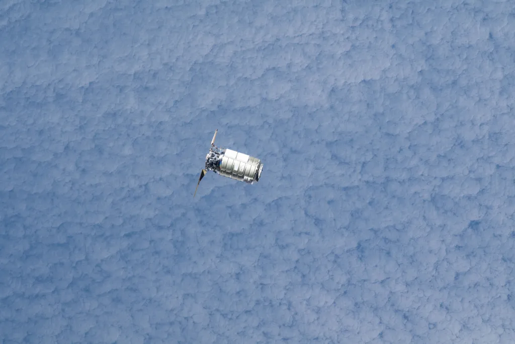 cargo cygnus