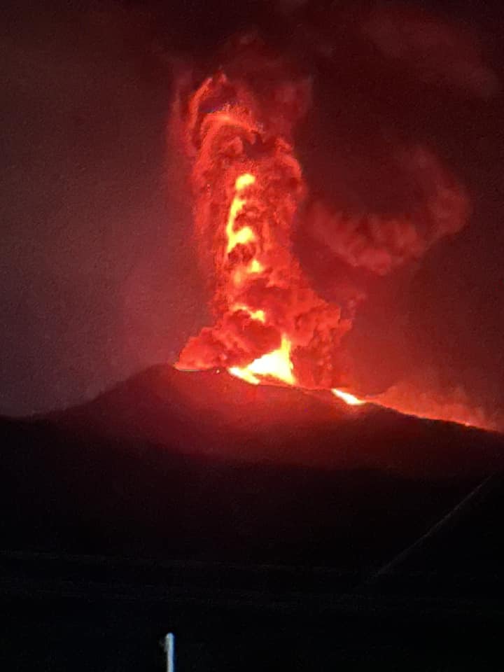 eruzione etna ferragosto 15 agosto