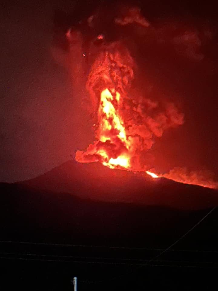 eruzione etna ferragosto 15 agosto