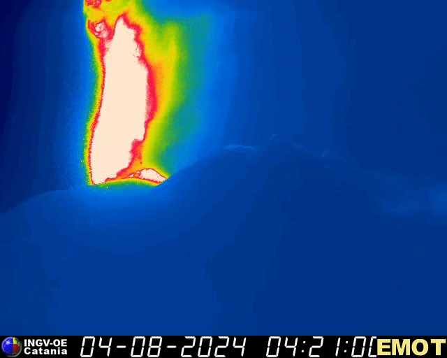 eruzione etna oggi 4 agosto 2024