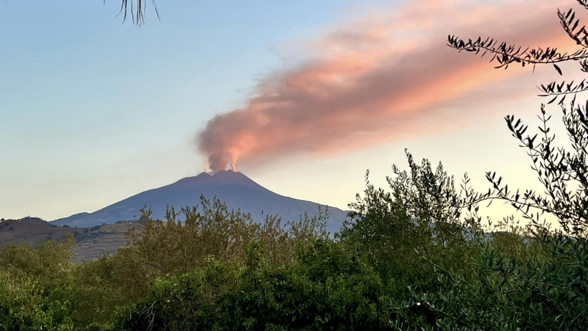 etna oggi