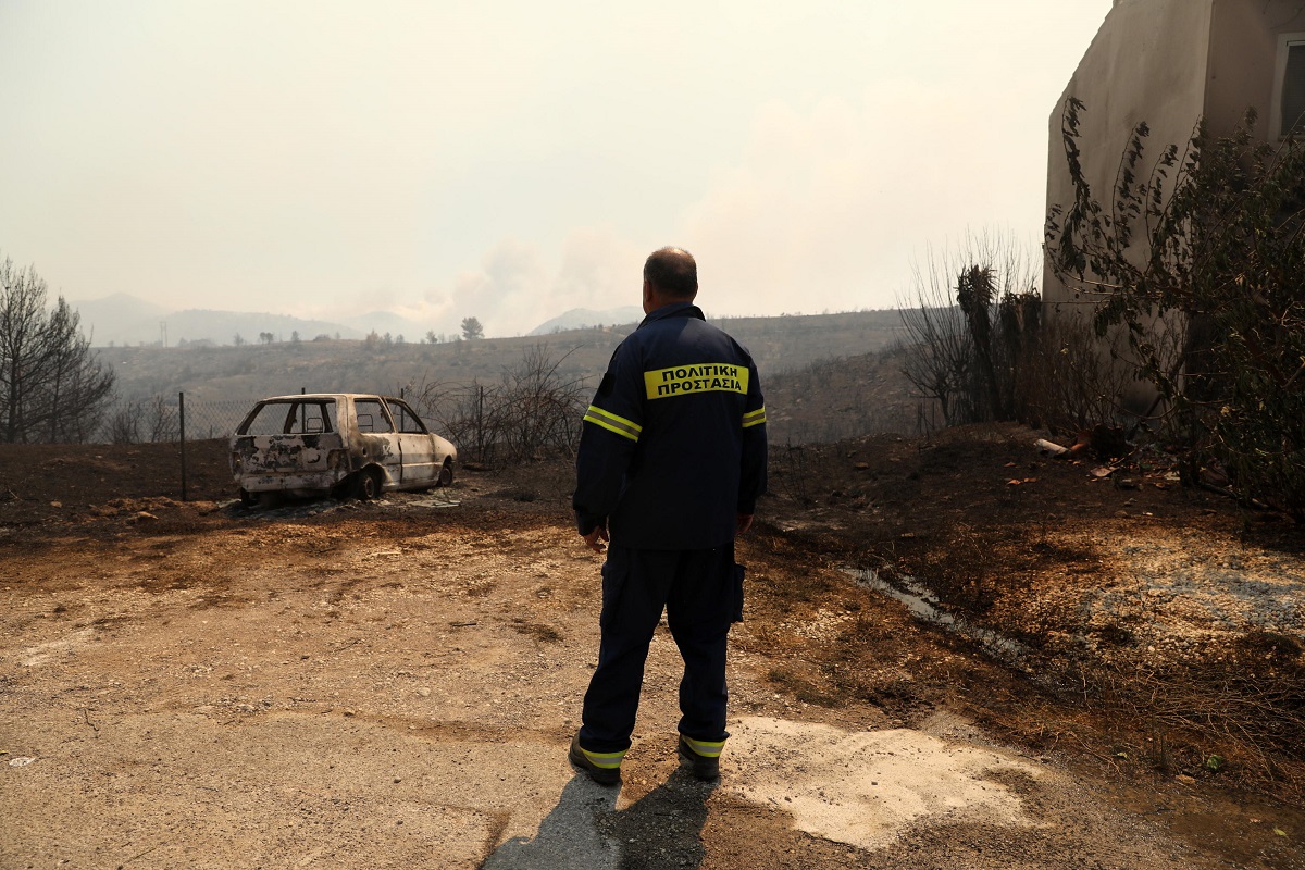 incendi grecia attica atene