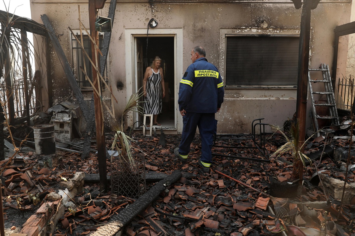 incendi grecia attica atene