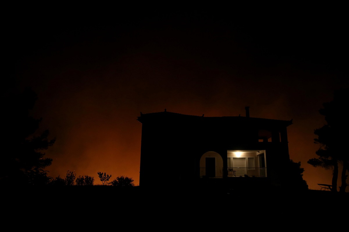 incendi grecia attica