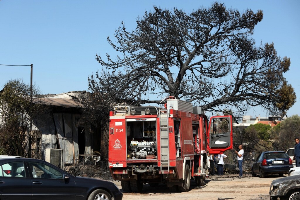 incendi grecia attica atene