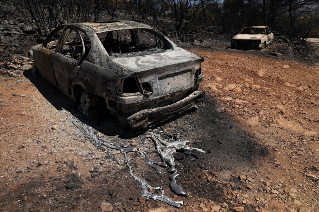 incendi grecia attica atene