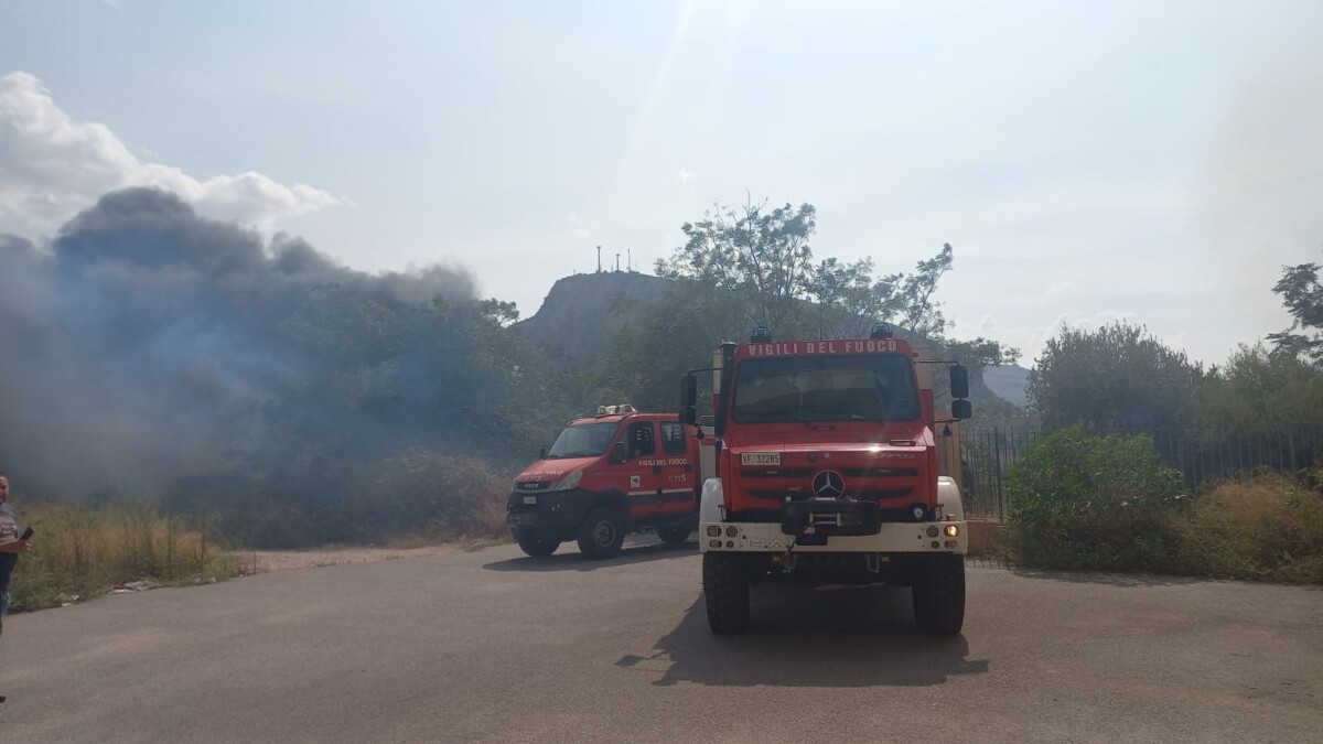 incendio bagheria sicilia