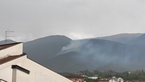 incendio monte genzana abruzzo