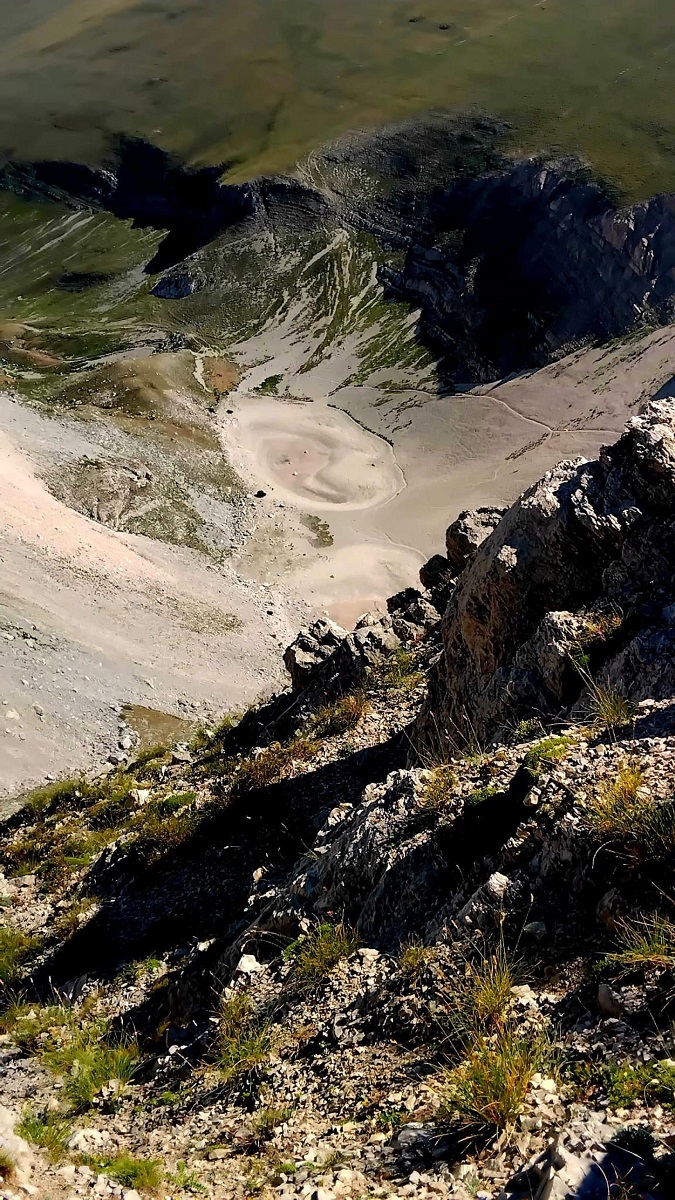 Lago PIlato caldo siccità prosciugato