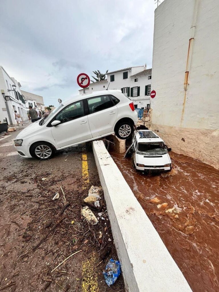 maltempo baleari spagna