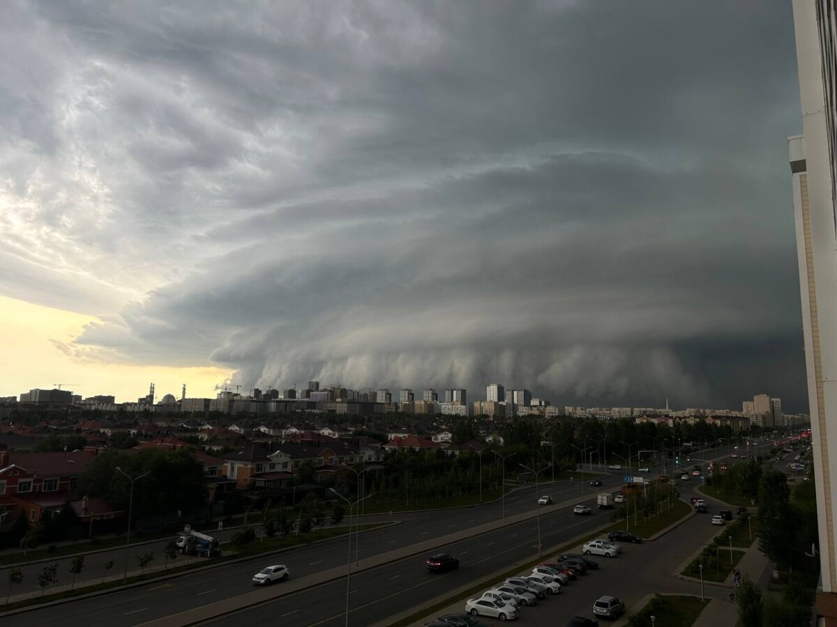 maltempo temporale astana grandine