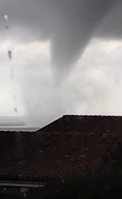 tromba d'aria oggi tornado sardegna (1)