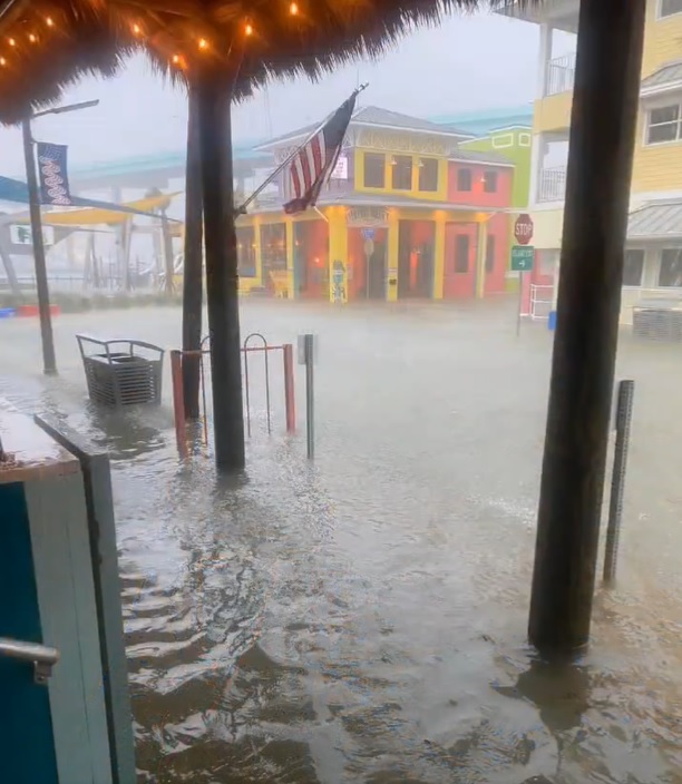 tempesta tropicale uragano debby florida