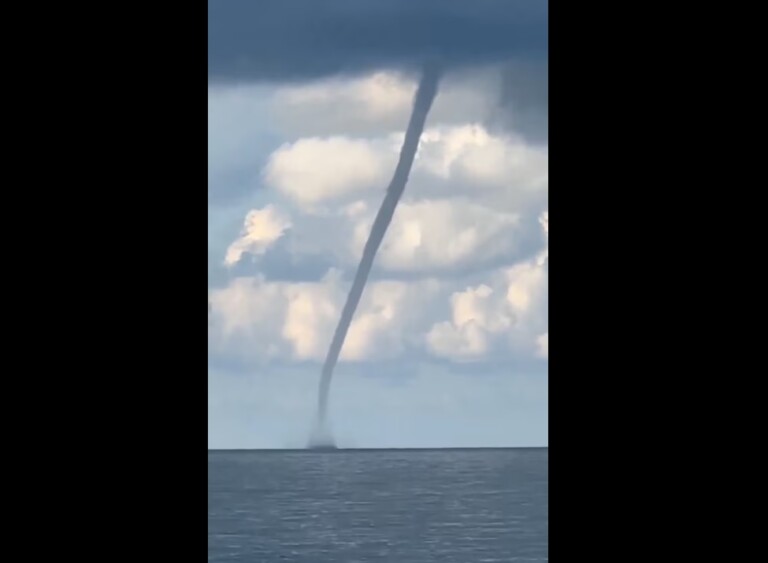 waterspout mar nero turchia