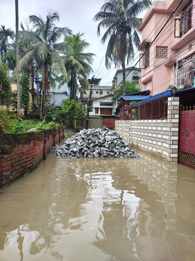 alluvione piogge india