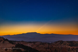 Comet Rise over Bryce Canyon Natiomal Park