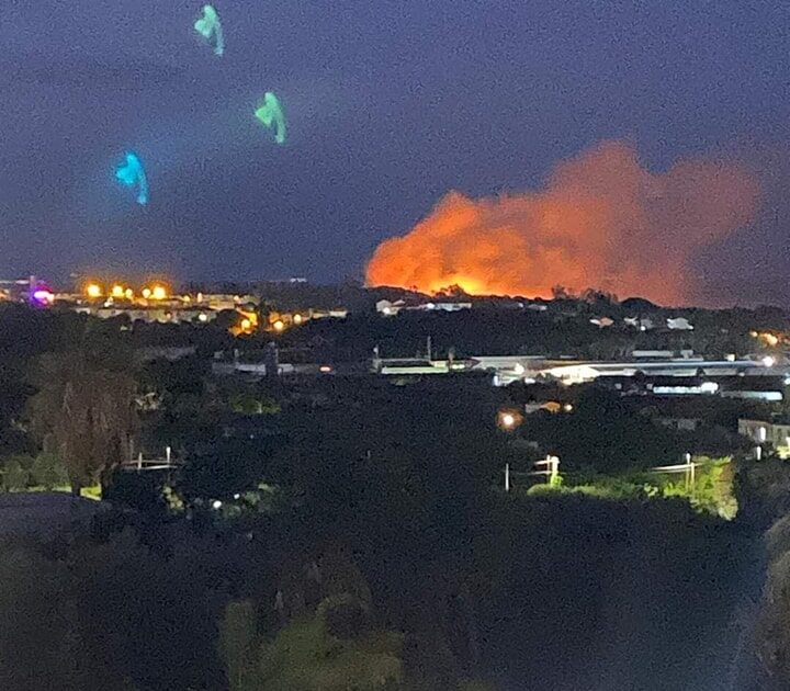 incendio acireale sicilia