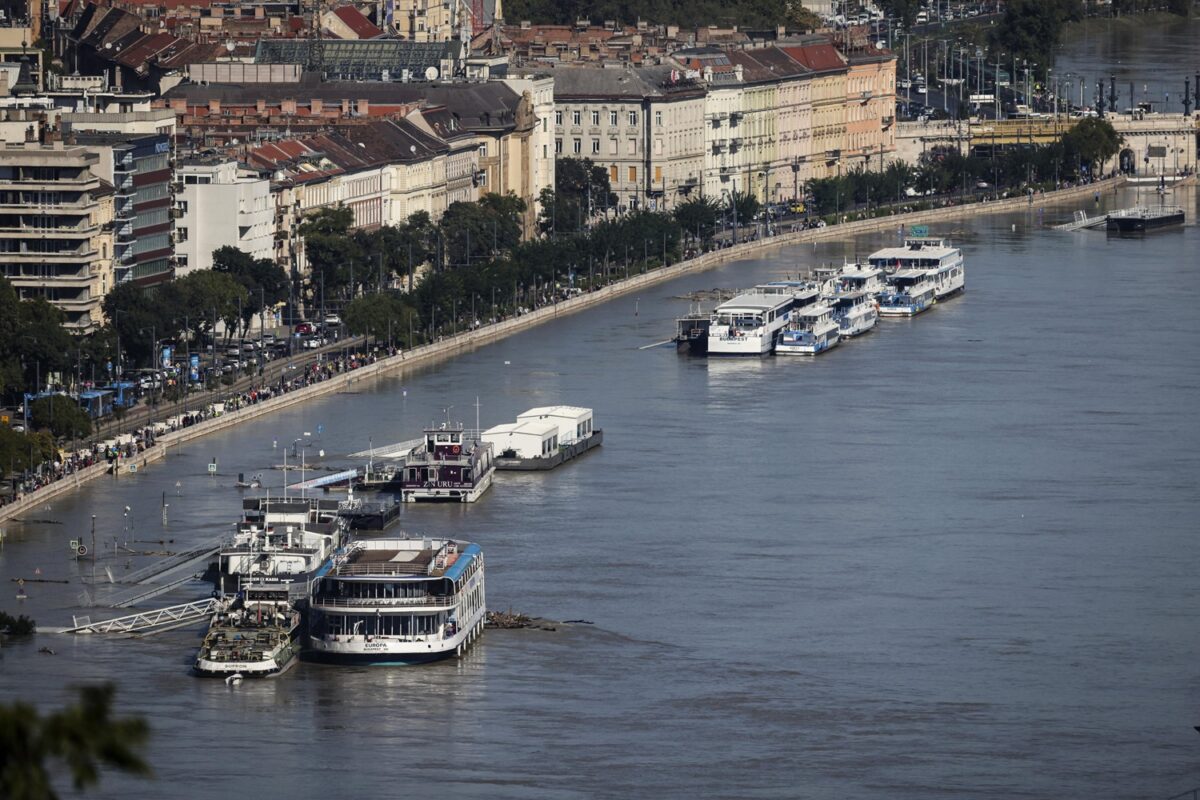 inondazioni danubio budapest ungheria