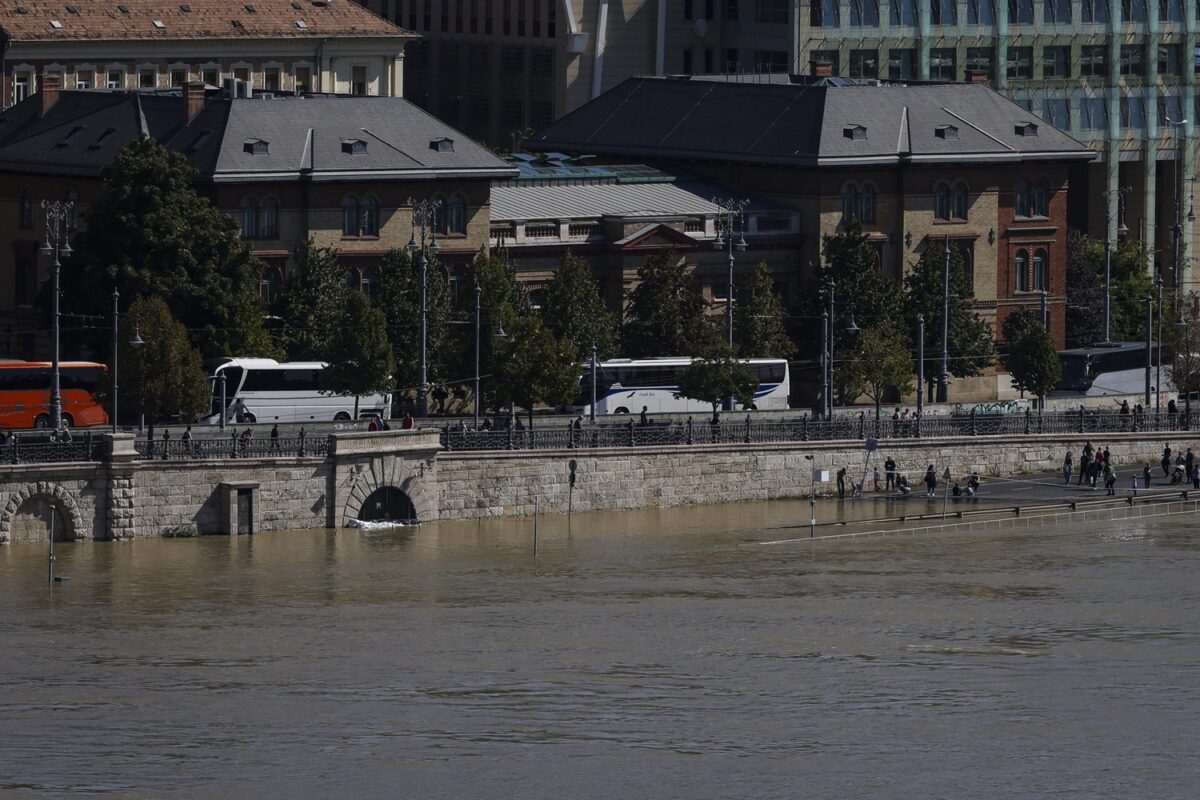 inondazioni danubio budapest ungheria