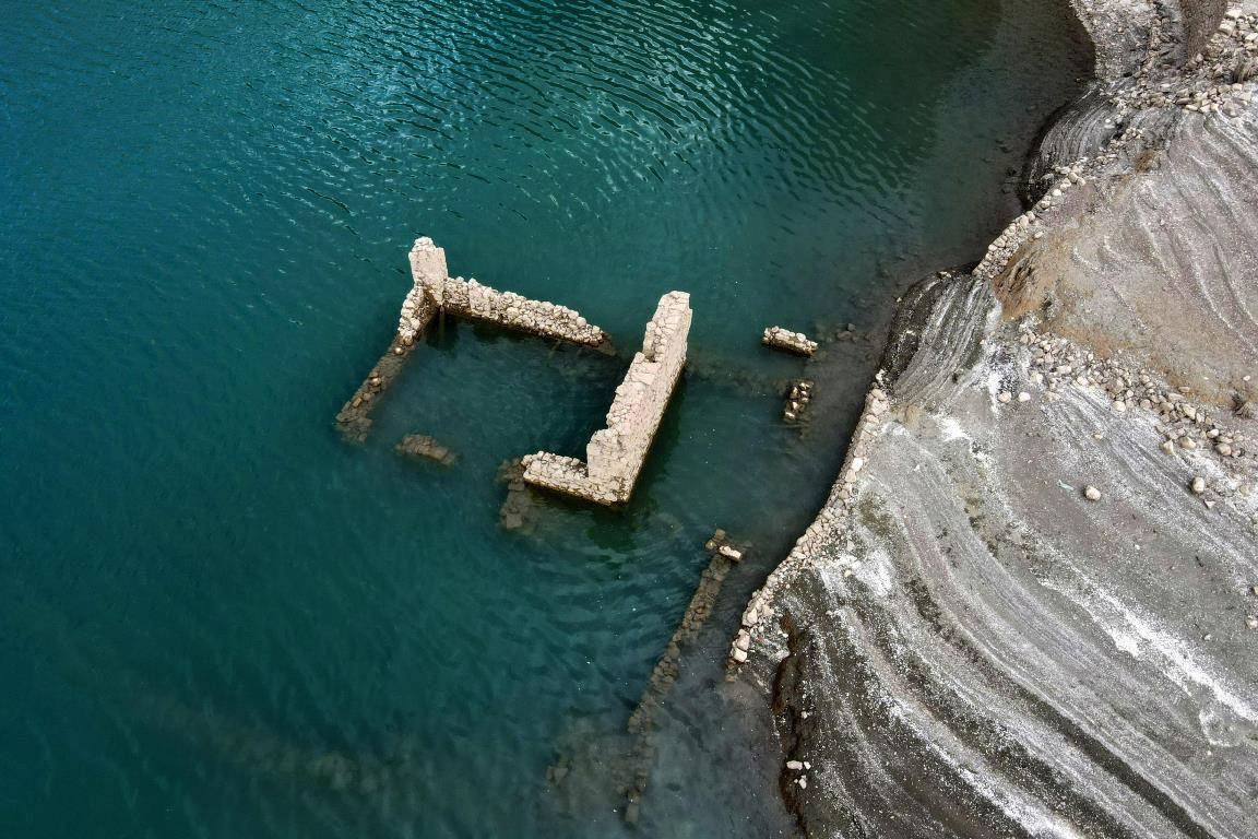 siccità grecia lago