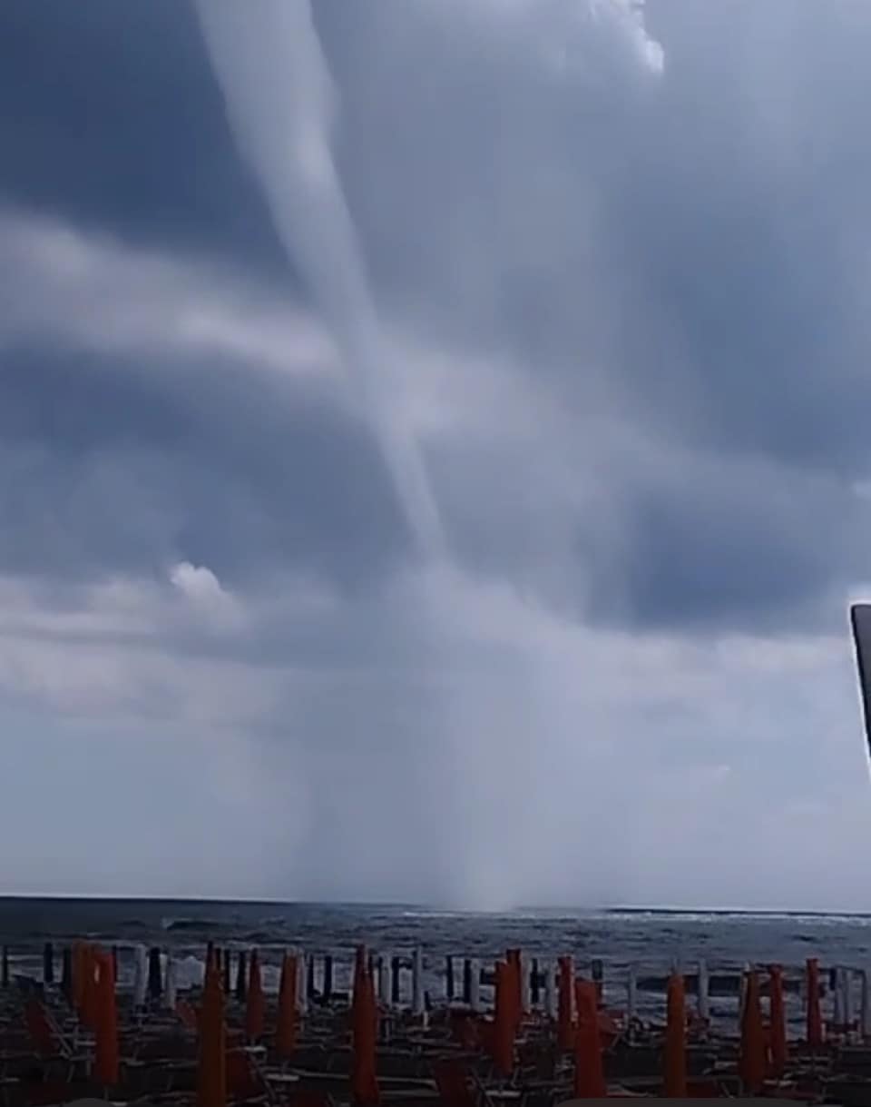 tornado marina di grosseto