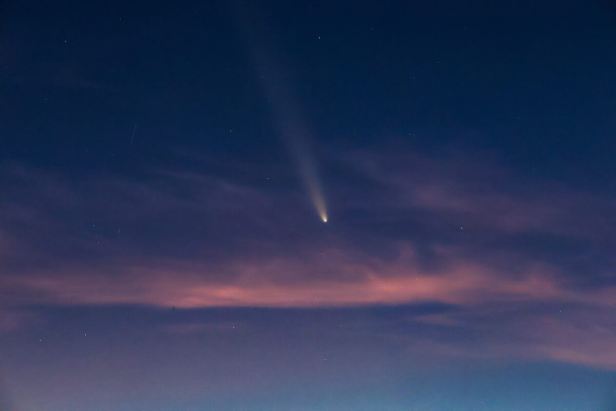 La Cometa Tsuchinshan-ATLAS Illumina Il Cielo Della Calabria