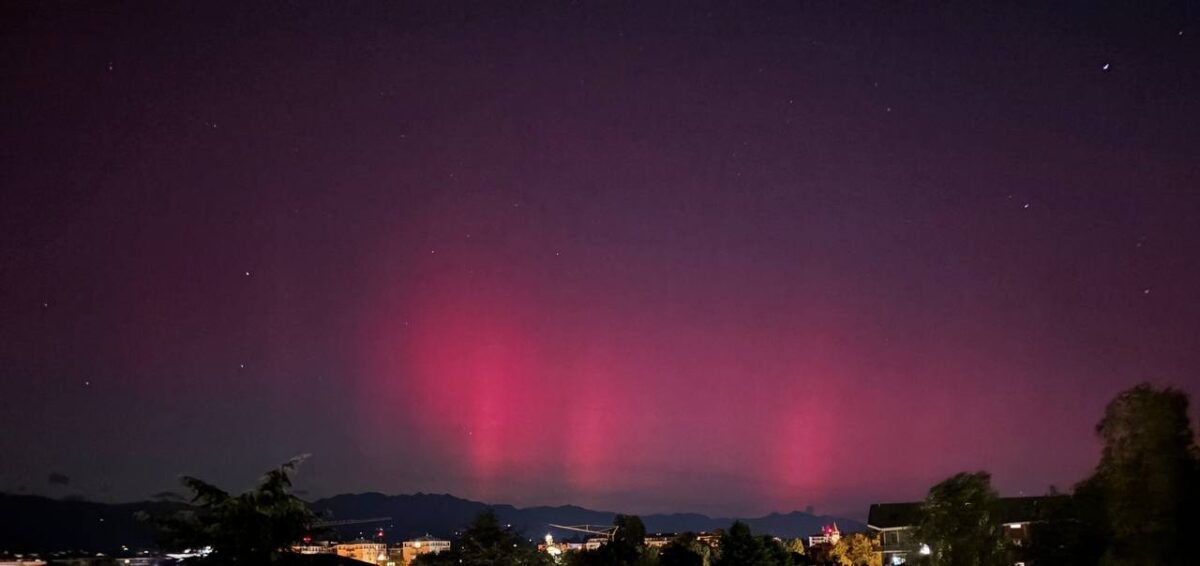 aurora boreale italia foto