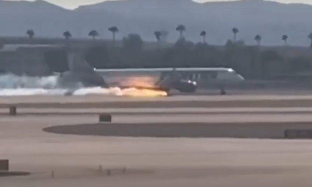 las vegas aereo in fiamme