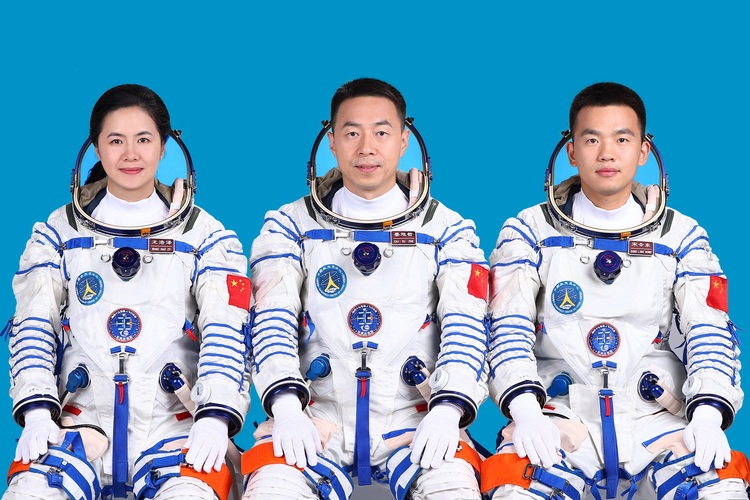 Shenzhou-19 astronauti