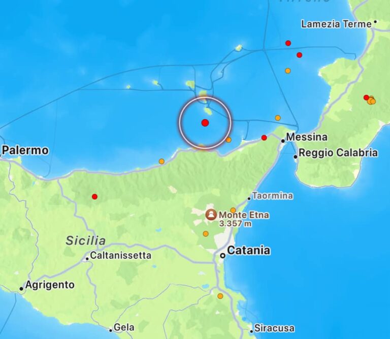 terremoto isole eolie