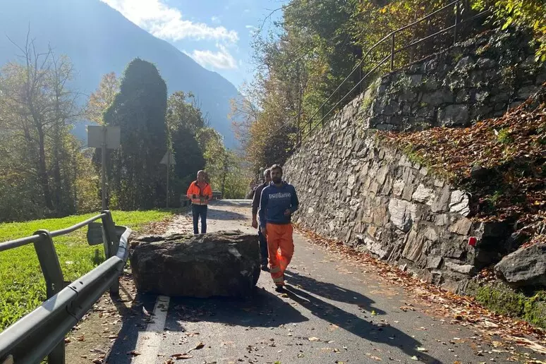 caduta massi valle d'aosta