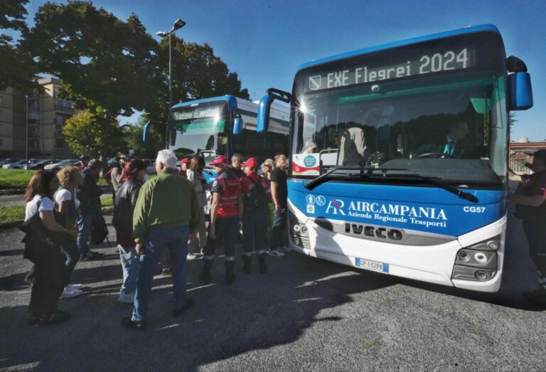 Prove di evacuazione ai Campi Flegrei