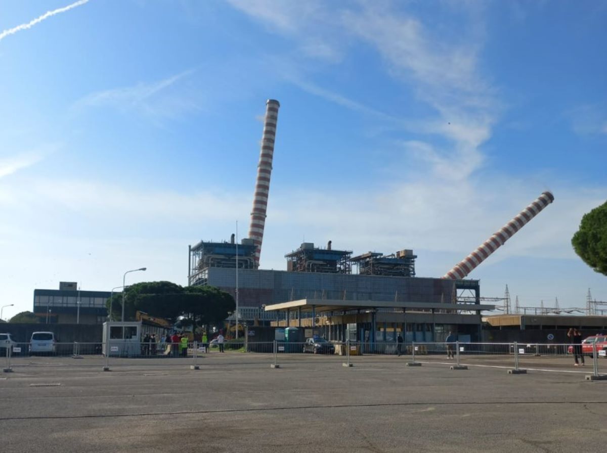 ciminiere centrale piombino