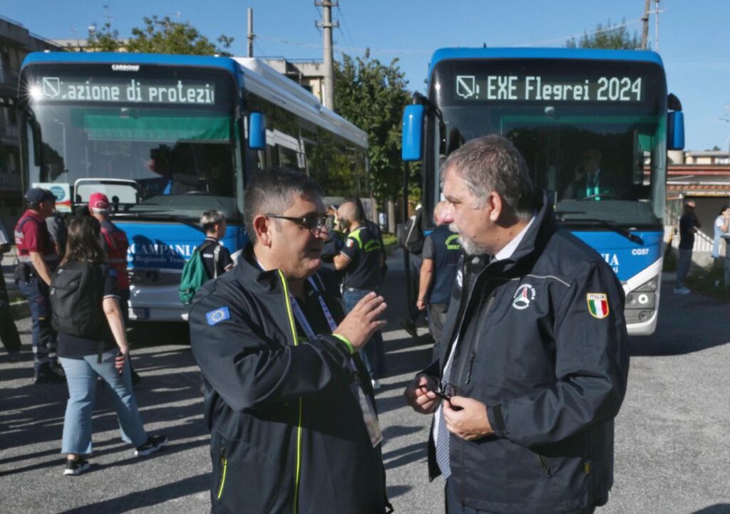 Prove di evacuazione ai Campi Flegrei