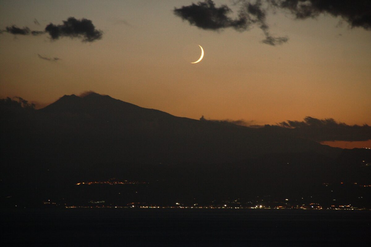 luna tramonto etna 5 ottobre 2024