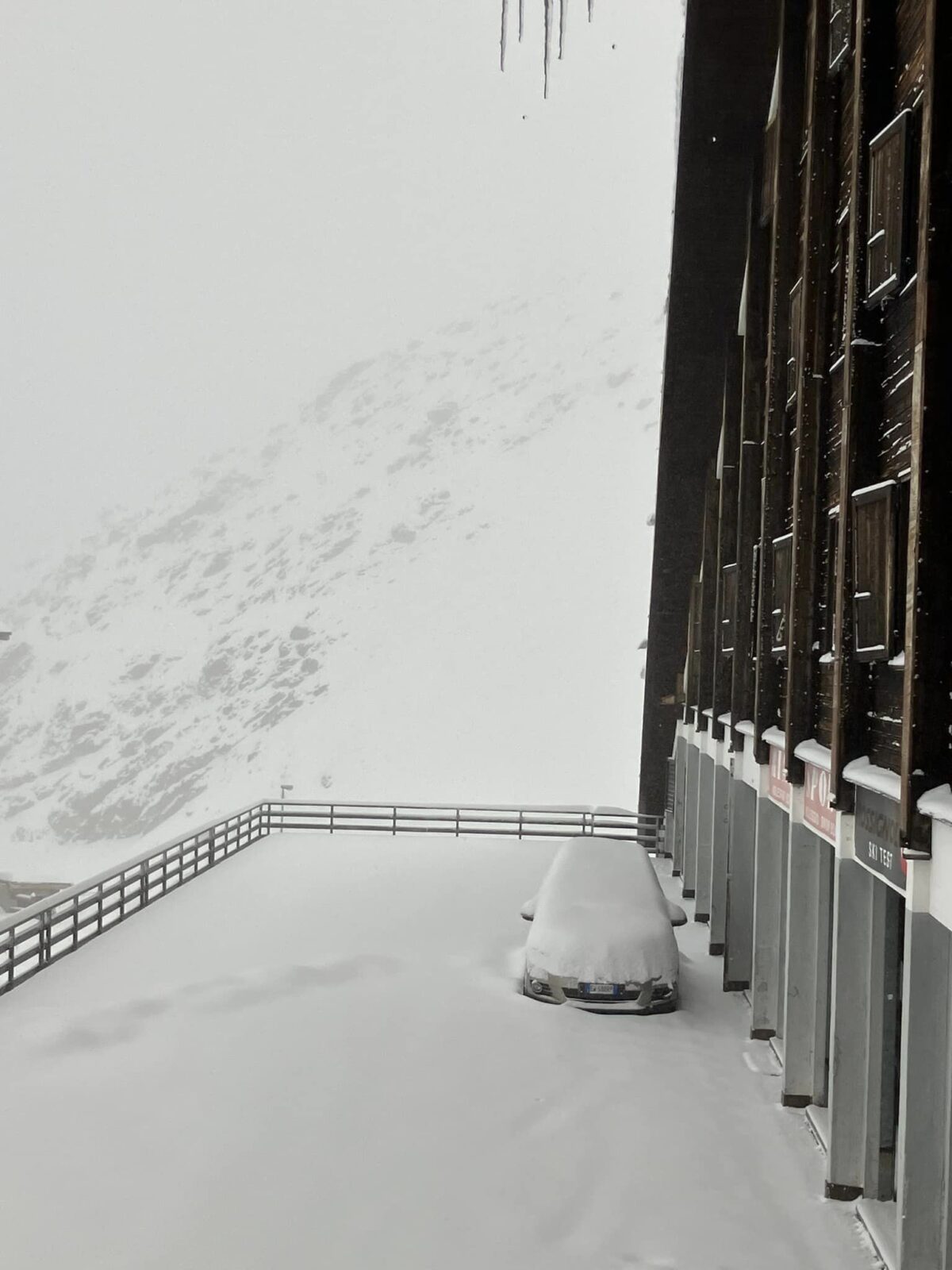 neve stelvio 4 ottobre 2024