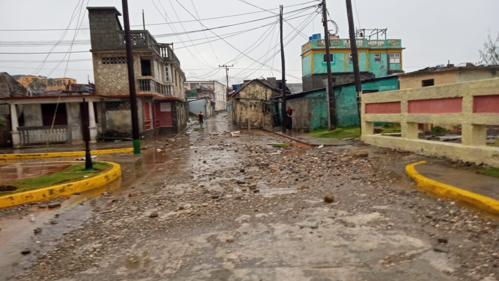 tempesta oscar cuba