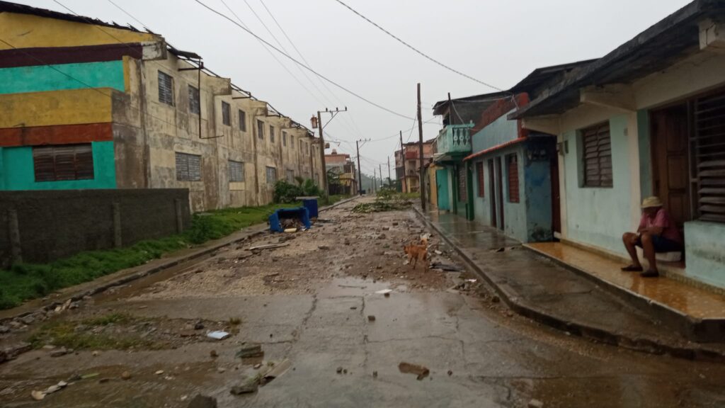 tempesta oscar cuba