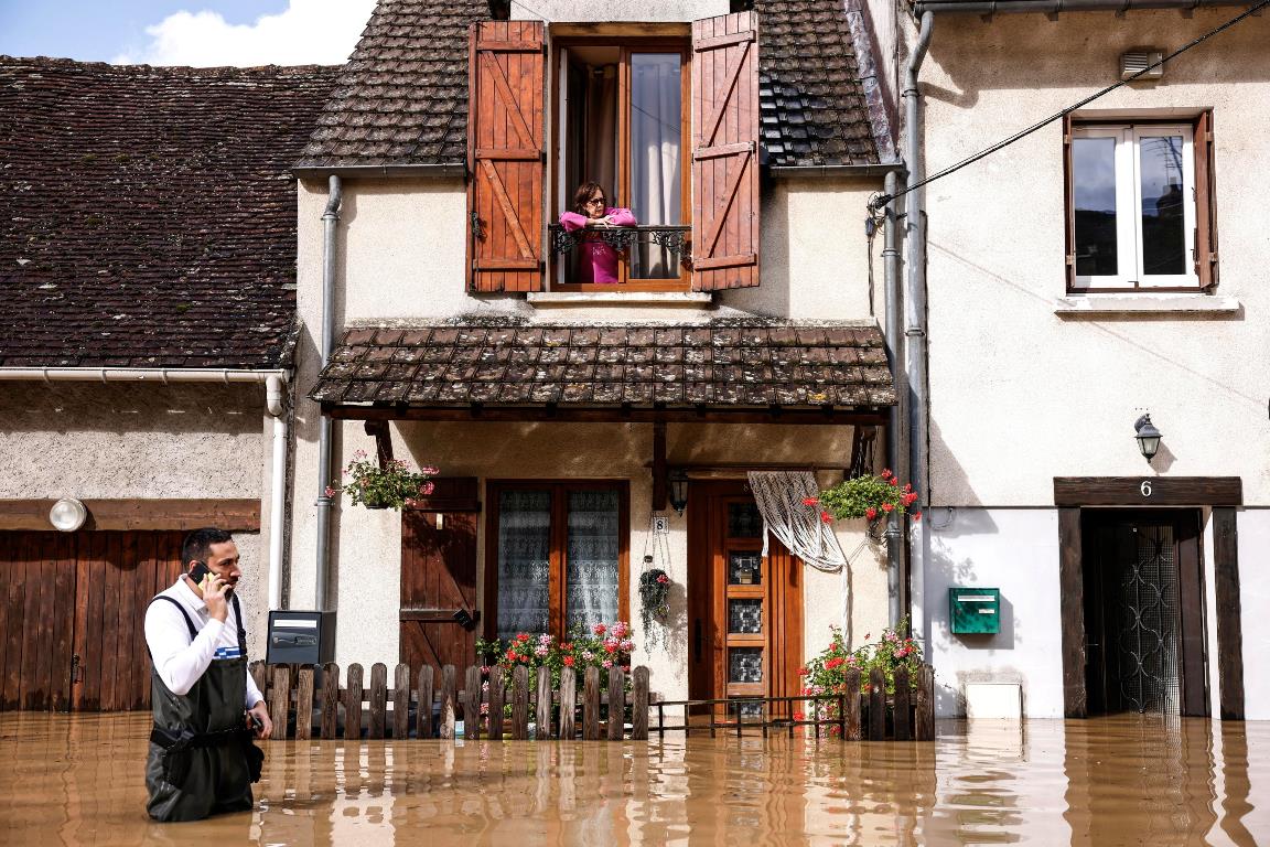 uragano kirk francia